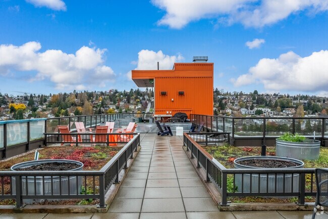 Azotea - CRN Crane Interbay Apartments