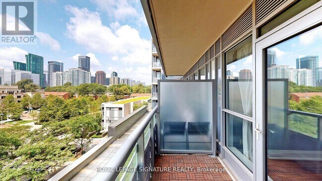 Photo - 120 Harrison Garden Blvd Unit 413