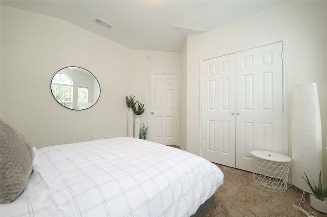 Photo - 1203 Lavender Shade Ct