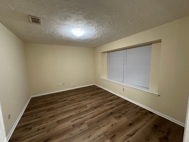 Photo - 8419 Bandridge Rd