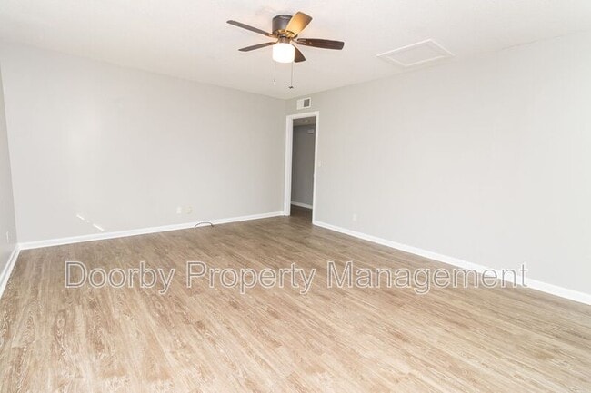 Photo - 3600 Oakland Terrace