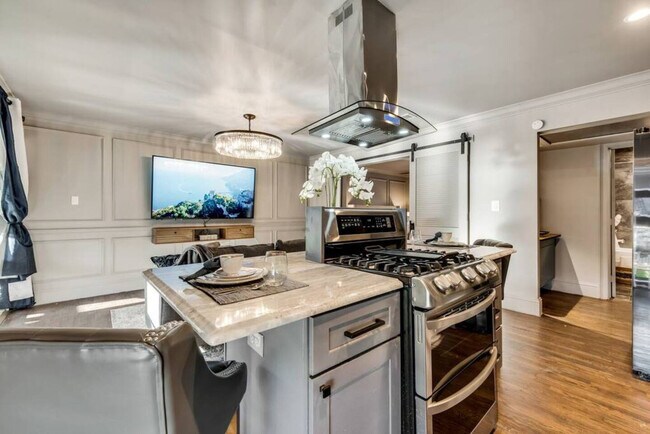 Photo - 4803 Junius St Unit SI ID1571809P
