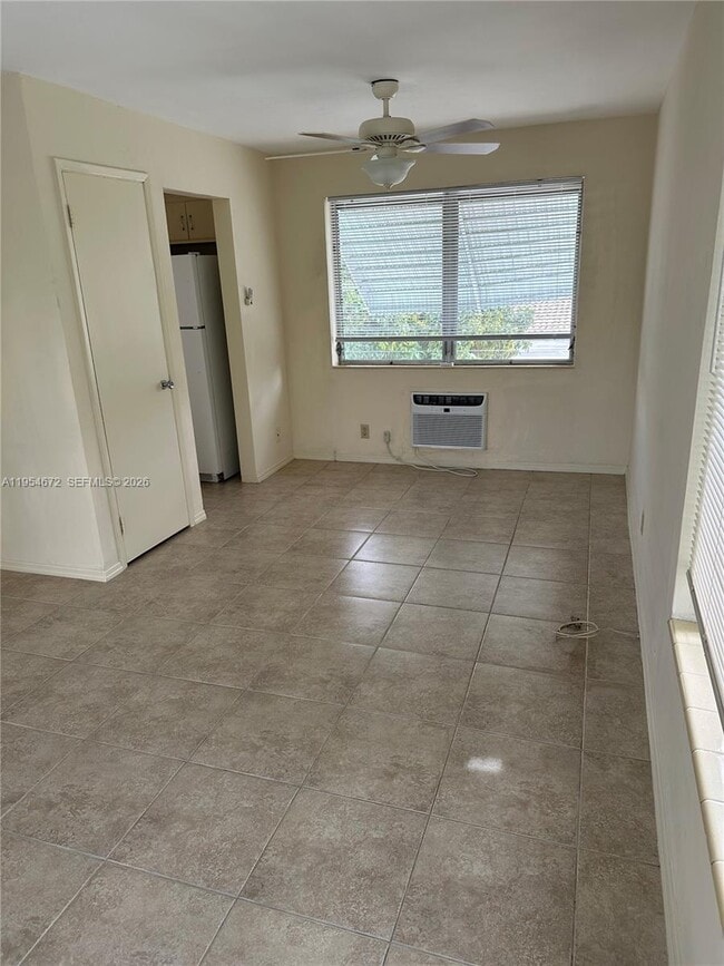 Photo - 2301 NE 2nd St Unit 1-8