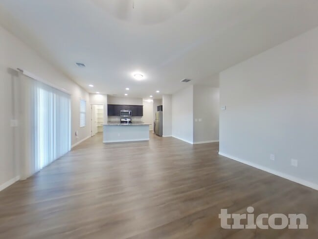 Photo - 4521 W Saddlebush Way