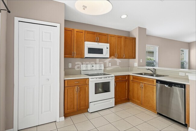 Photo - 11505 Crestlake Village Dr