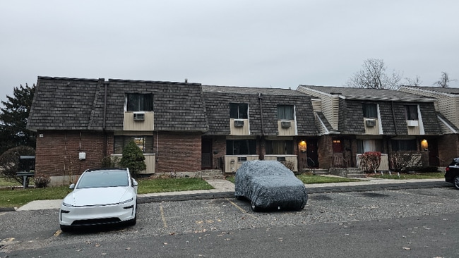 Photo - 266 High Path Rd