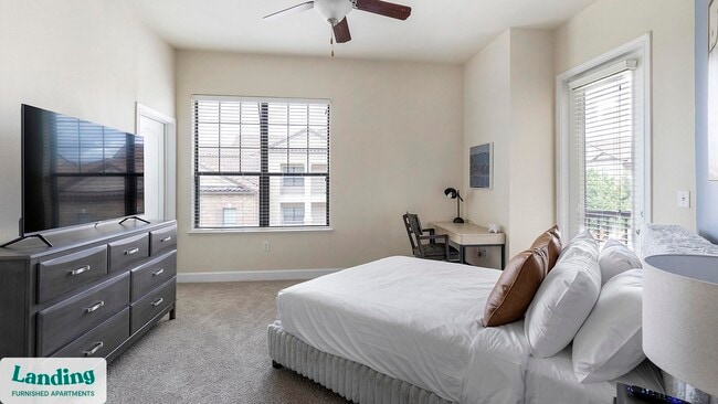 Photo - 6101 N Riverside Dr Unit 5-530