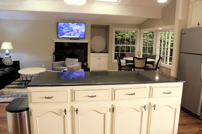 Photo - 376 Hillcrest Ave