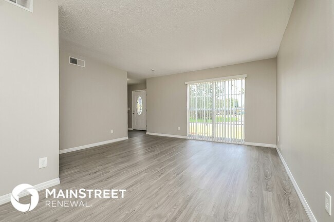 Photo - 1690 Palm Leaf Dr