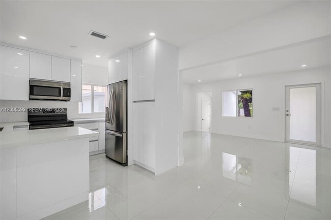 Photo - 4112 SW 9th Terrace