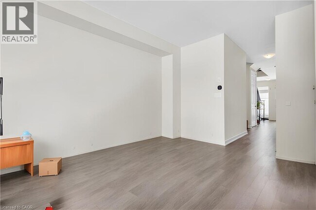 Photo - 12 Blackberry Ln