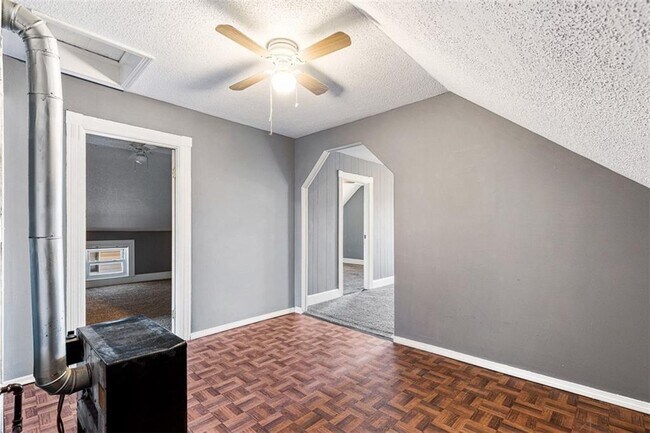 Photo - 92 Centre St Unit 3