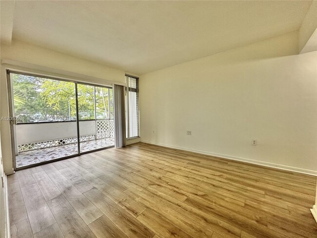 Photo - 9175 SW 77th Ave Unit 206