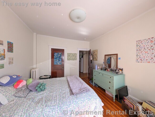 Photo - 163 Summer St Unidad #36