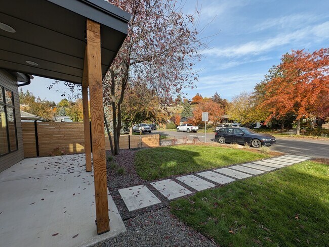 Photo - 2207 N 18th St