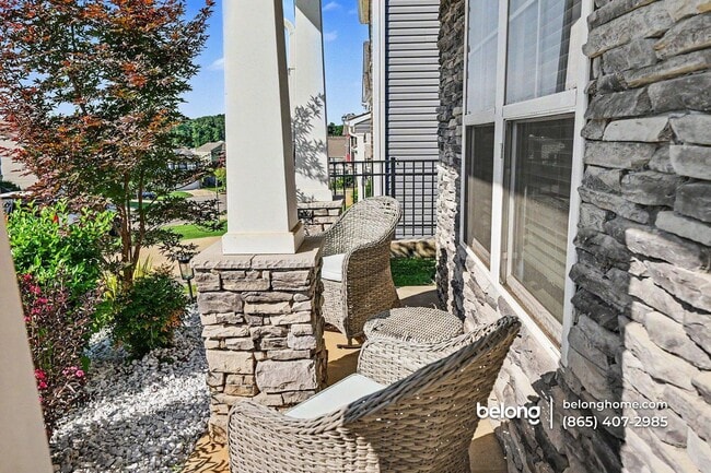 12145 Lillibridge Crossing Ln