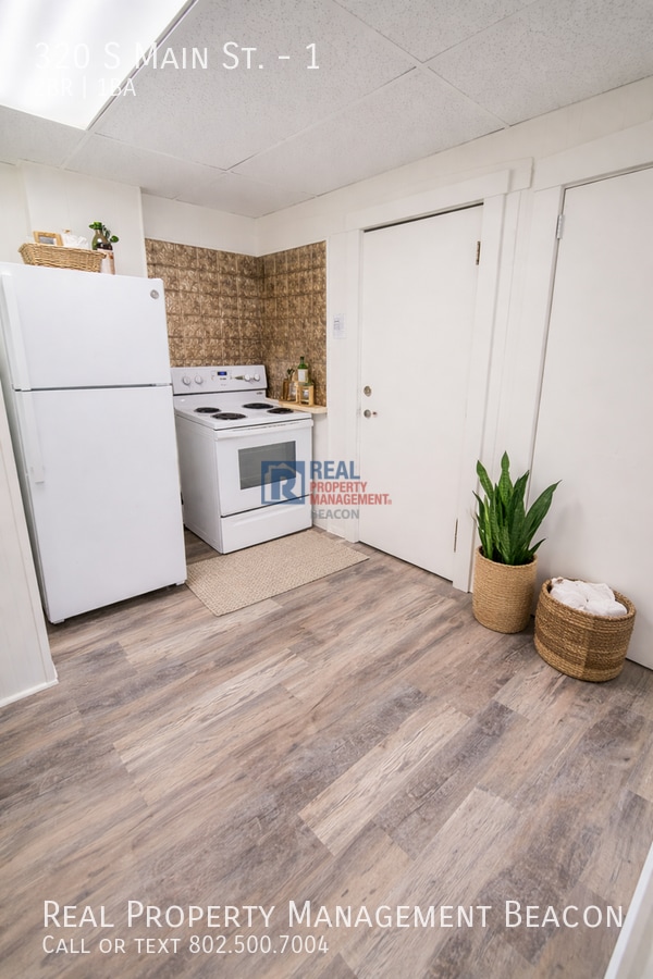 Building Photo - 320 S Main St Unit 1