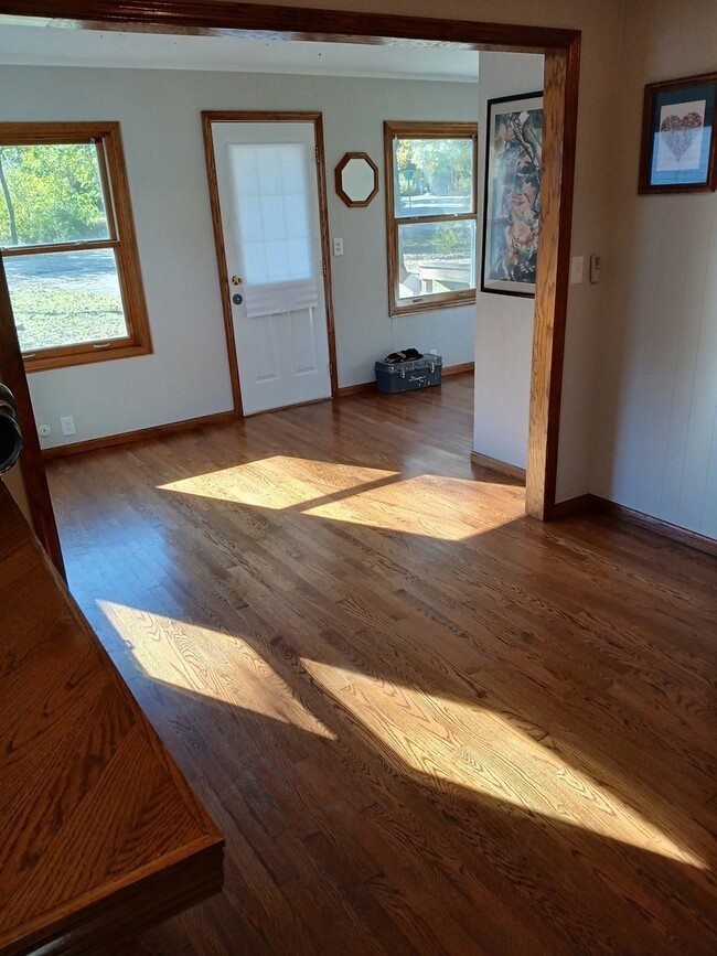 Photo - 112 Hazel Ct