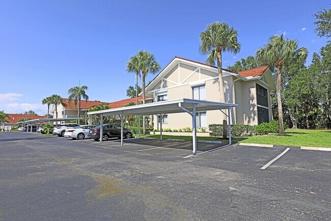Building Photo - 9627 Eaton Gardens Ln Unit 9627 Eaton Gardens Ln #104 Rental