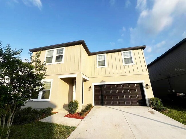 Photo - 2244 Derwent Dr House