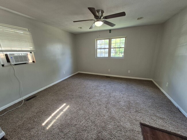 Photo - Cozy 2-bedroom house all one floor!