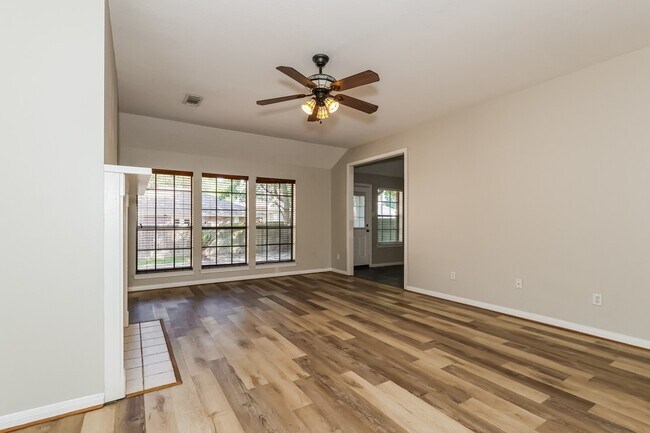 Photo - 28752 Aloha Ln