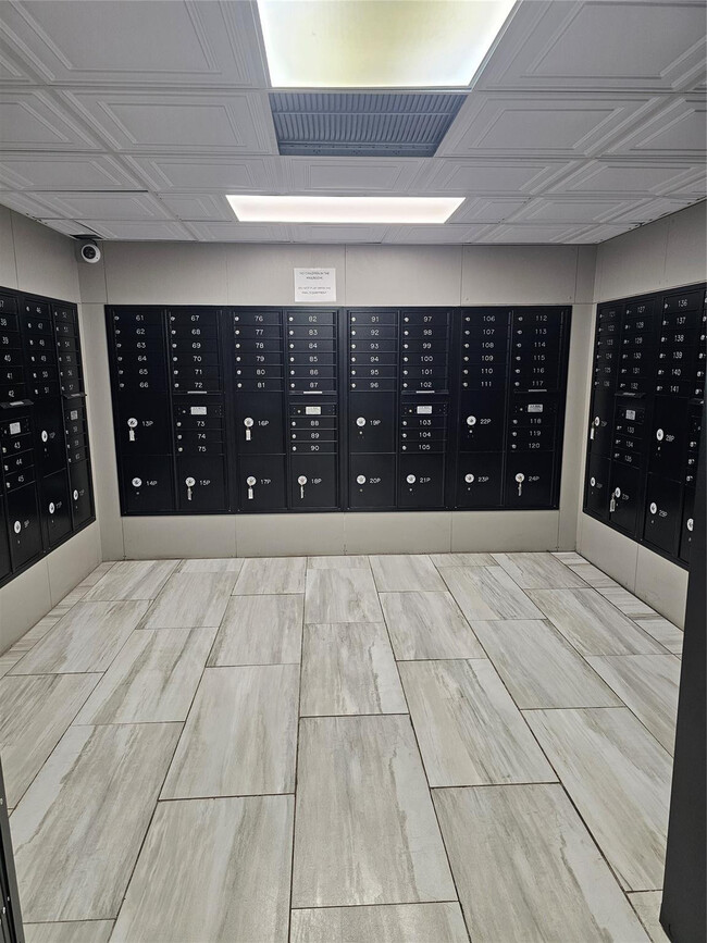 Photo - 15600 NW 7th Ave Unit 402