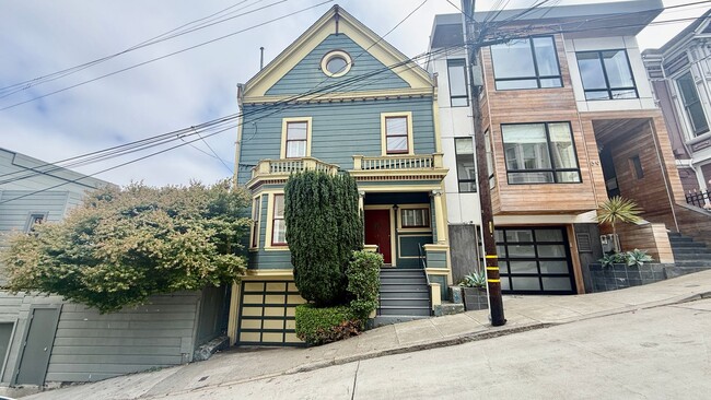 Photo - 33 Lloyd St
