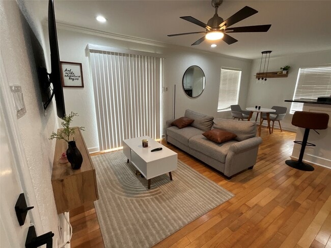 Building Photo - 2750 Holly Hall St Unit 709 Rental