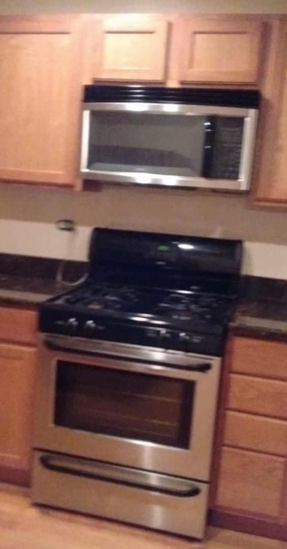 Photo - 24 S Leavitt St