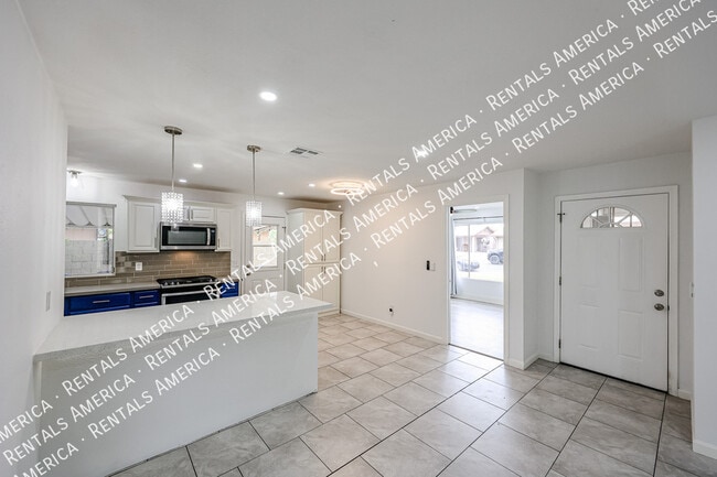 Photo - 3837 W Acapulco Ln