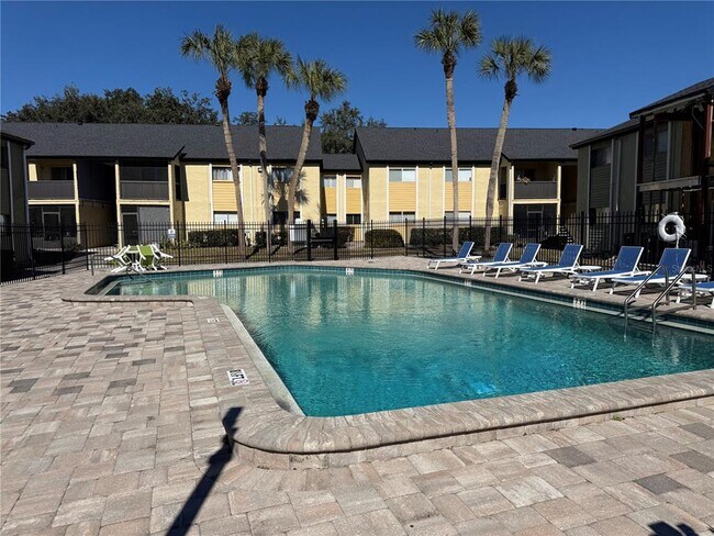 Photo - 914 Lake Destiny Rd Unit F