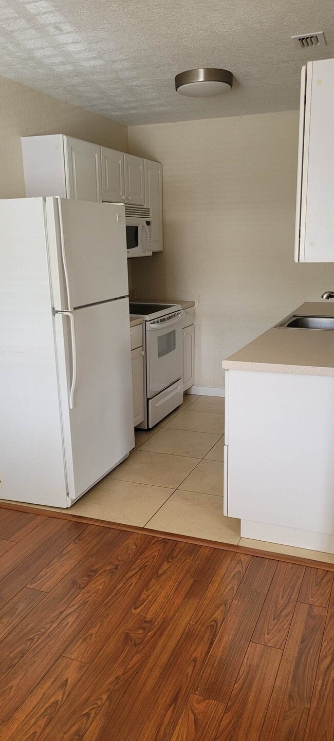 Photo - 4611 Bayshore Dr Unit O8