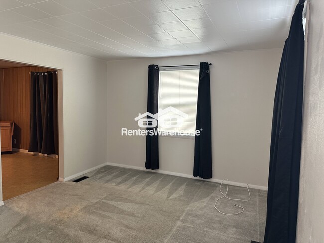 Photo - 8226 Longpoint Rd