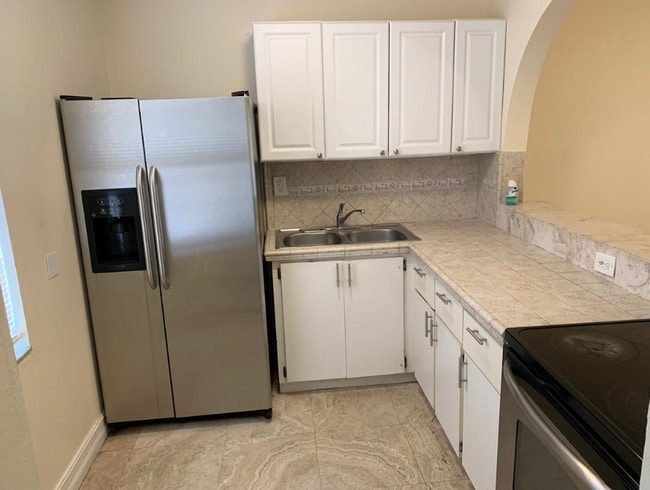 Photo - 505 NW 177th St