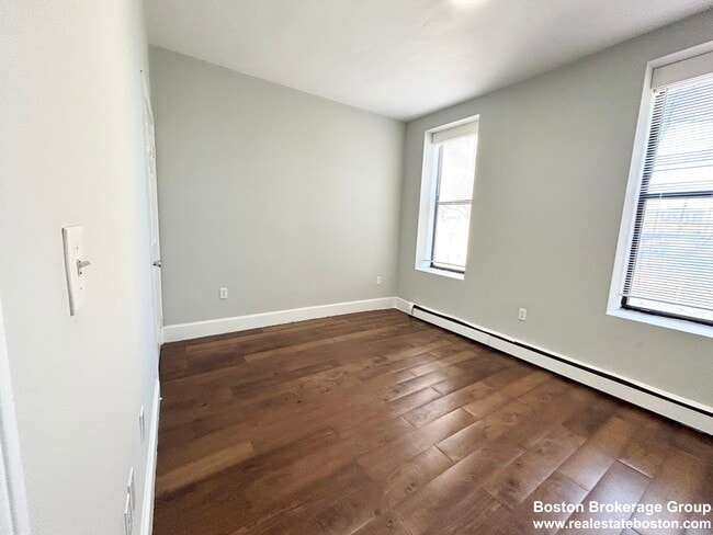 Photo - 15 Ruggles St Unit 2