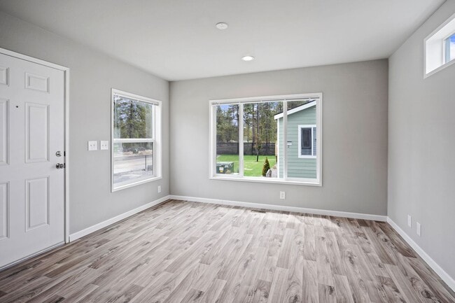 Photo - Drafter Valley