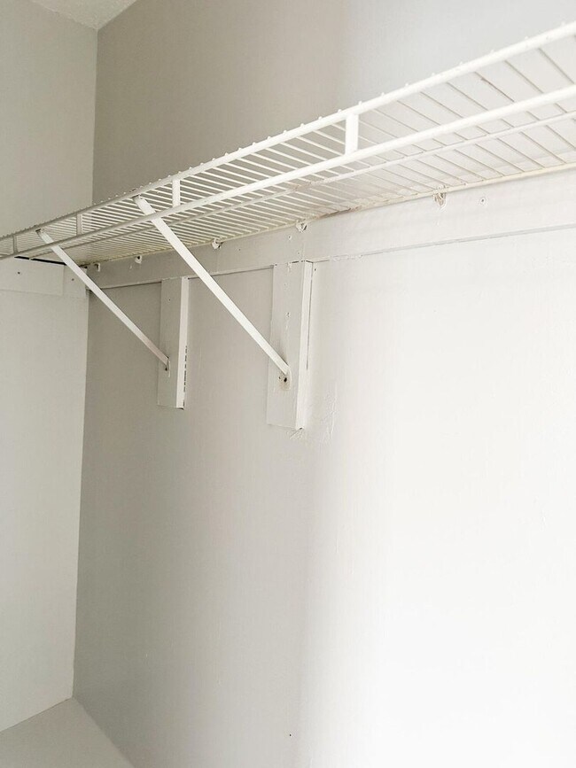 Photo - 4010 Inverrary Dr