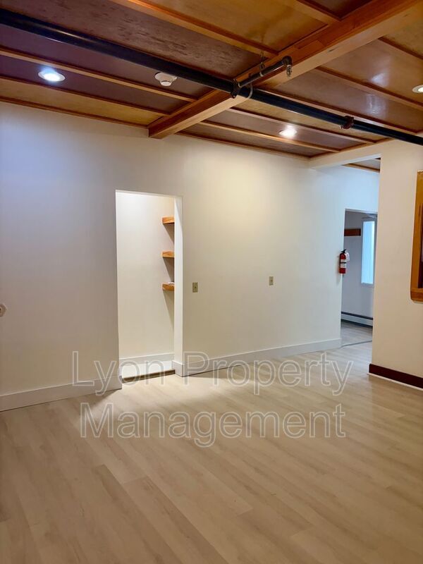 Photo - 262 Illinois St Unidad 4