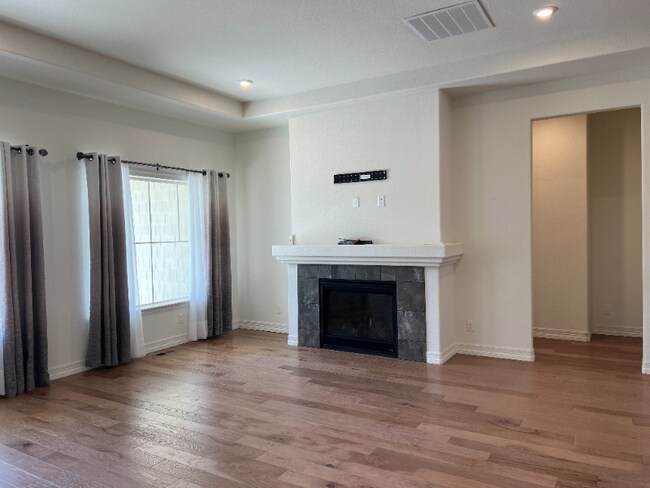 Photo - 20422 E 52nd Ave