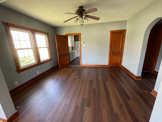 Photo - 1717 E North St