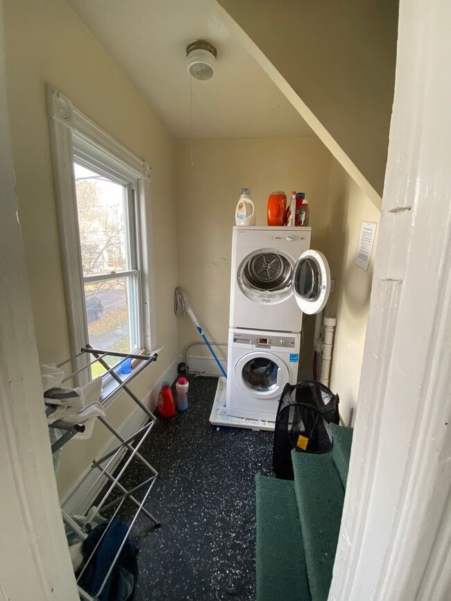 Photo - 135 Loomis St Unit 135 Loomis #2