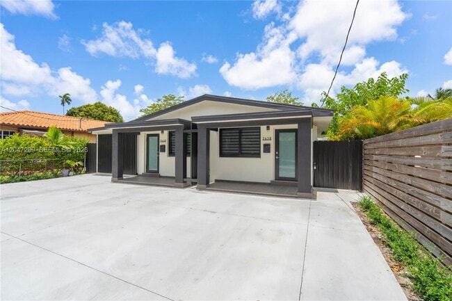 Photo - 2638 SW 30th Ct Unit 2638