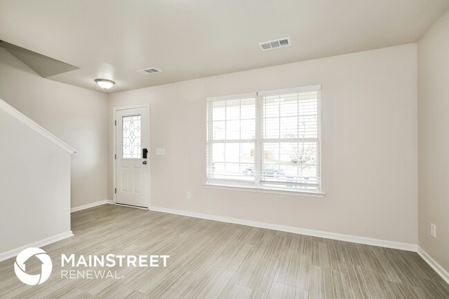 Photo - 1310 Waldridge Ct