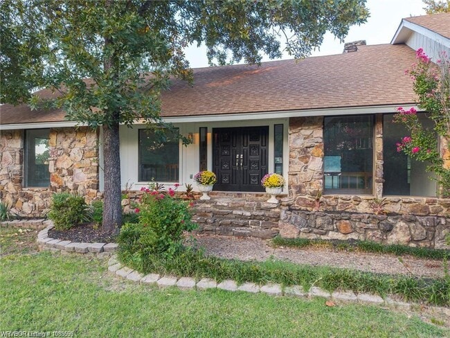 Building Photo - 9609 Jenny Lind Rd