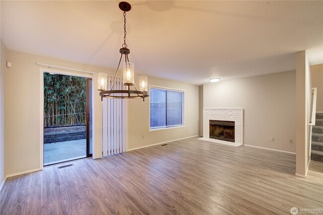 Photo - 2Bd/1.5Ba Kirkland Townhome