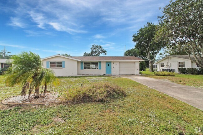 Building Photo - 133 Golf Club Ln Unit Golf Club Ln, 133 Rental