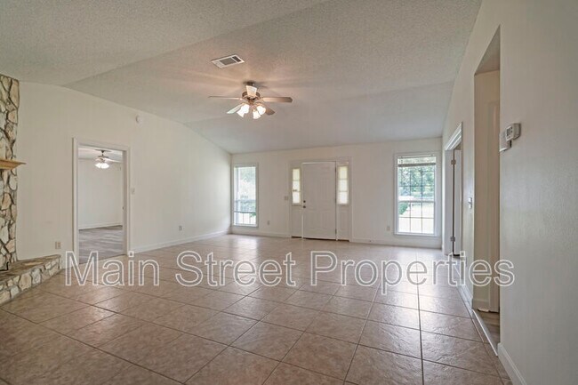 Photo - 1301 Elliott St