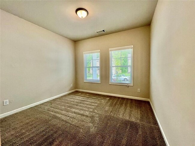 Photo - 1702 Dover Creek Ln