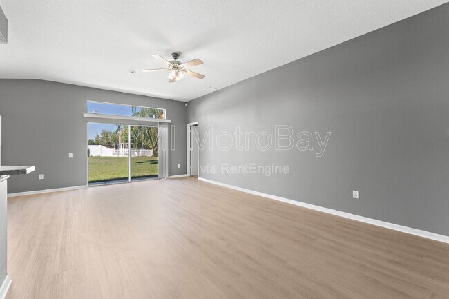 Photo - 1010 Summer Breeze Dr